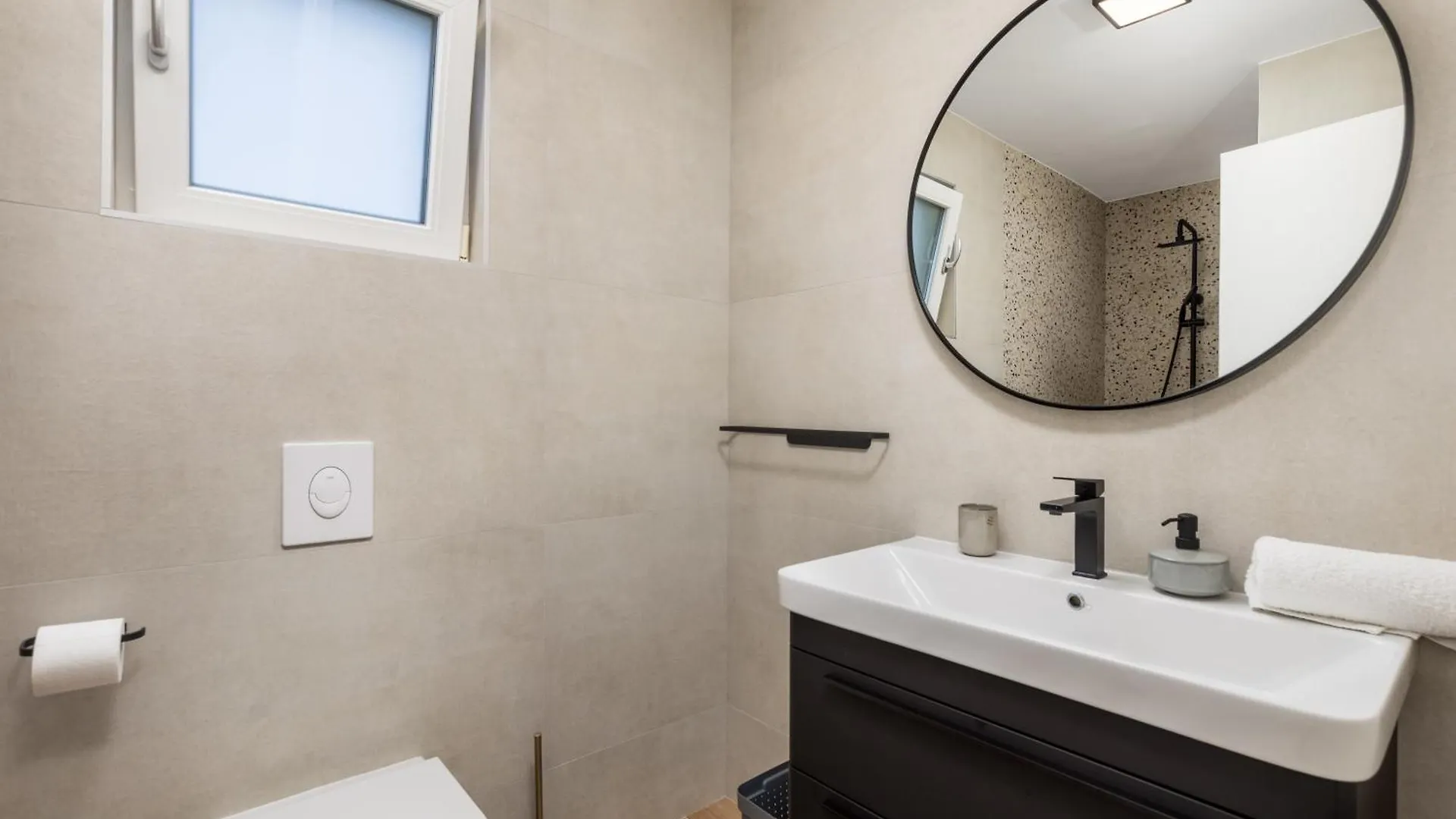 Stella & Gloria Apartments With Balcony Vantacici Croatia