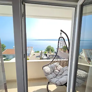 Apartment Dora, Vantacici